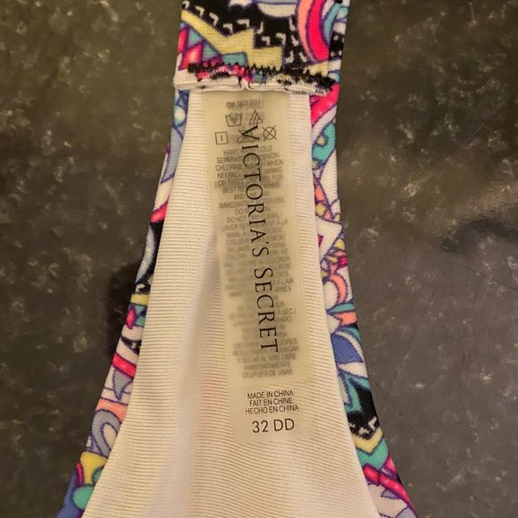 Victoria's Secret Paisley Swim Top - Picture 10 of 14